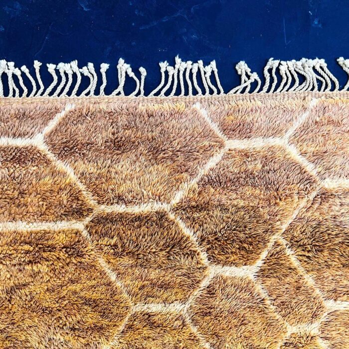 Awra- Mrirt Rug