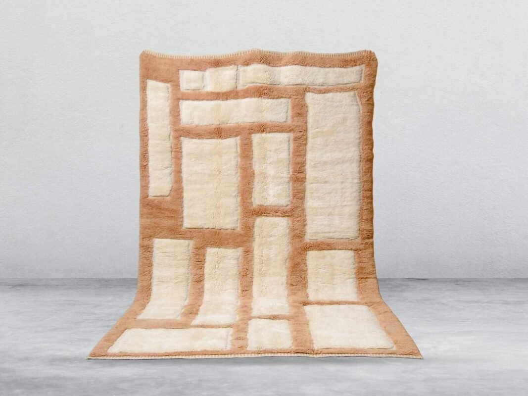 Tinzert Beni Ourain rug in cream and ceremal, handmade in Morocco